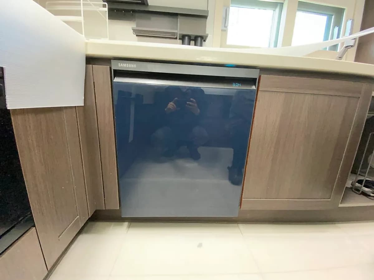 빌트인 자리에 이전 설치 시공 후